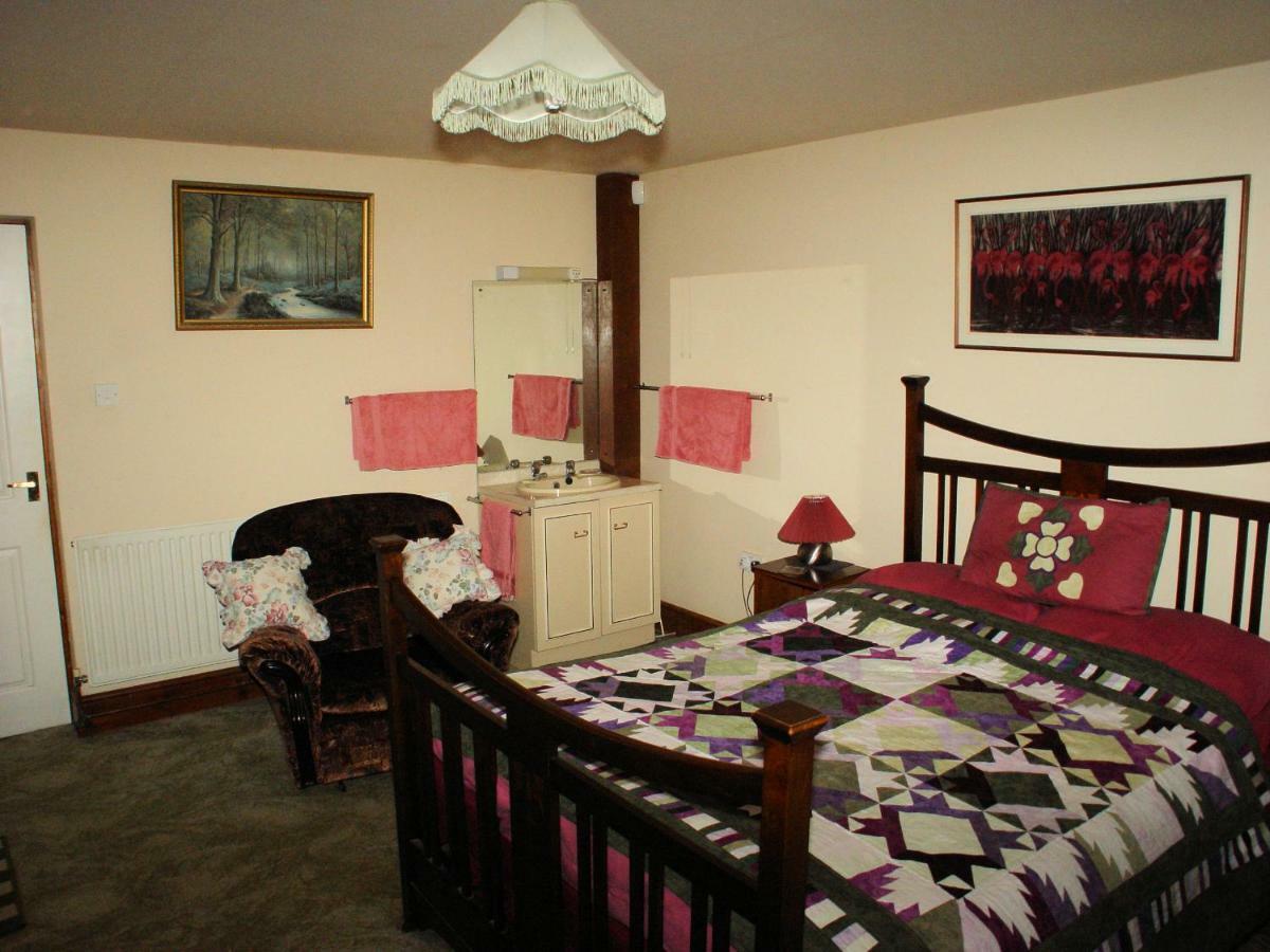 Glencoed B&B Wrexham Eksteriør bilde